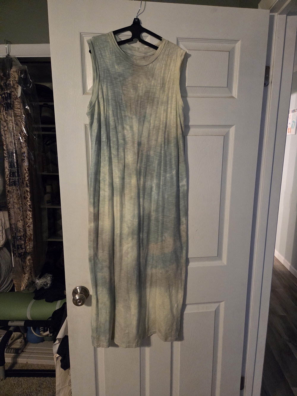 Universal Thread Sleeveless Tie-Dye Midi Dress in Sage and Cream